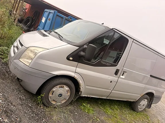 Ford Transit 300M Van 2006 photo 4