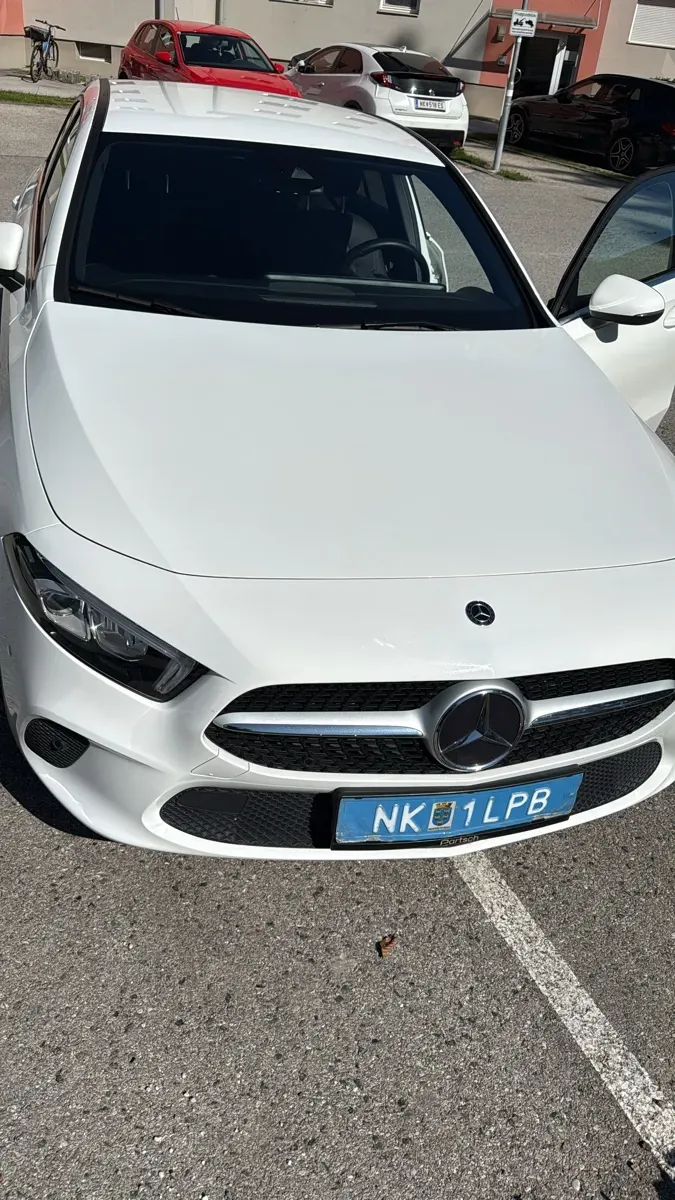Mercedes-Benz A-Class 2019 photo 2