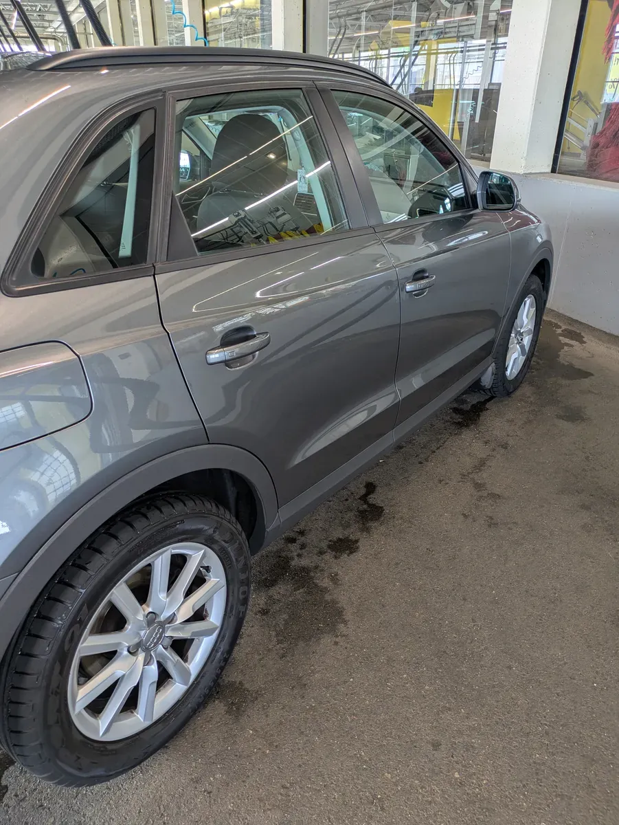 Audi Q3 2013 photo 3
