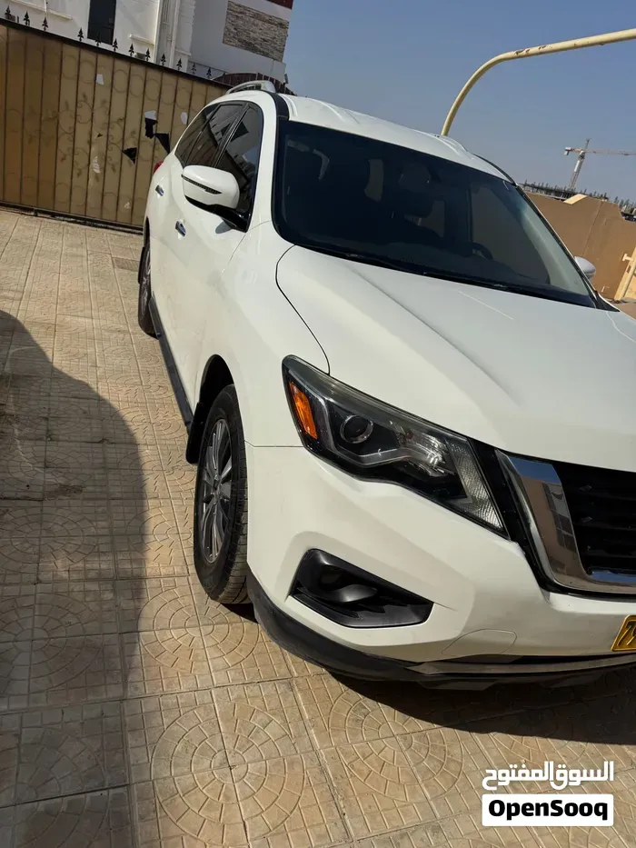 Nissan Pathfinder 2018 photo 4
