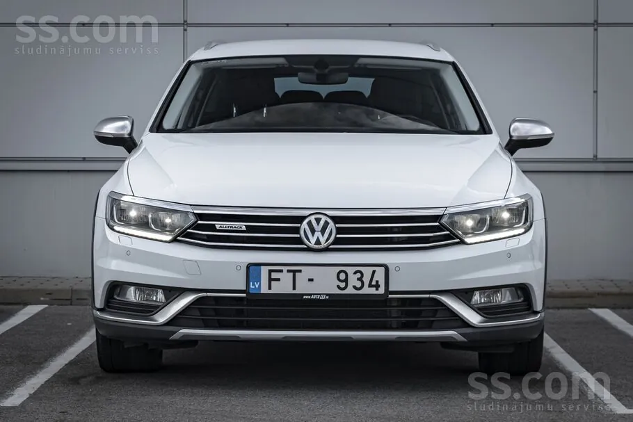 Volkswagen Passat Alltrack 2016 photo 2