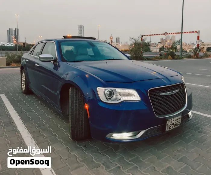 Chrysler 300 2019 photo 3