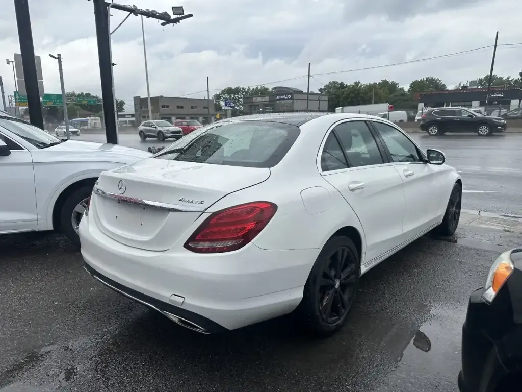 Mercedes-Benz C-Class 2015 photo 3
