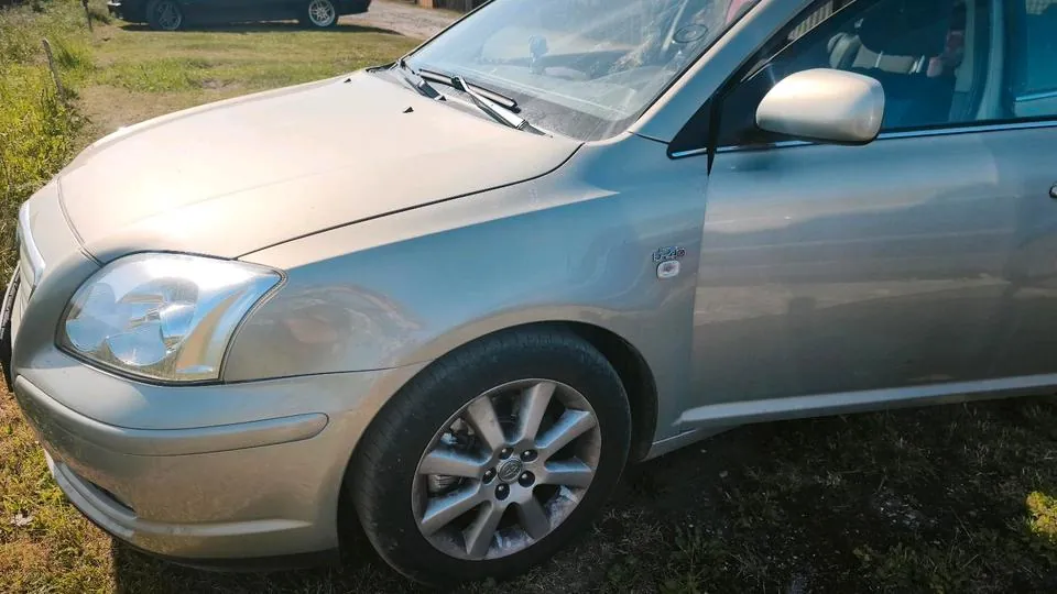 Toyota Avensis Combi