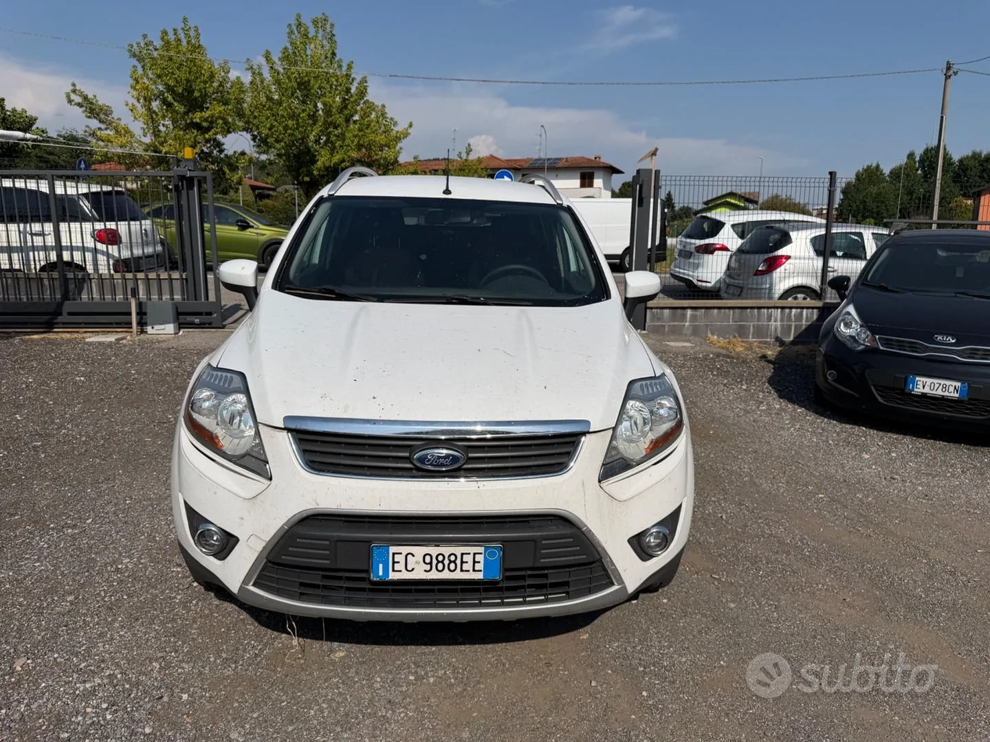 Ford Kuga 2010 photo 2