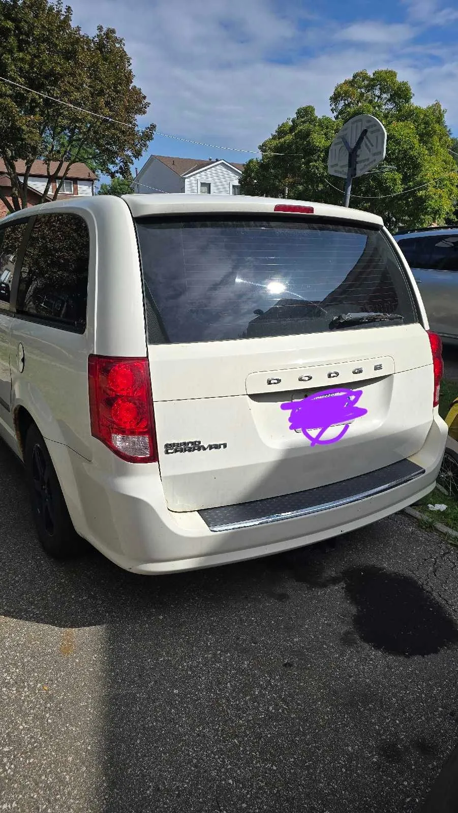 Dodge Grand Caravan 2011 photo 2
