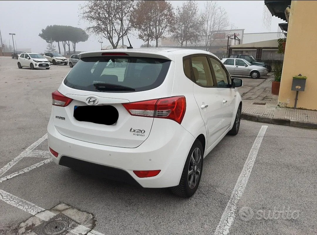 Hyundai Ix20 2017 photo 2