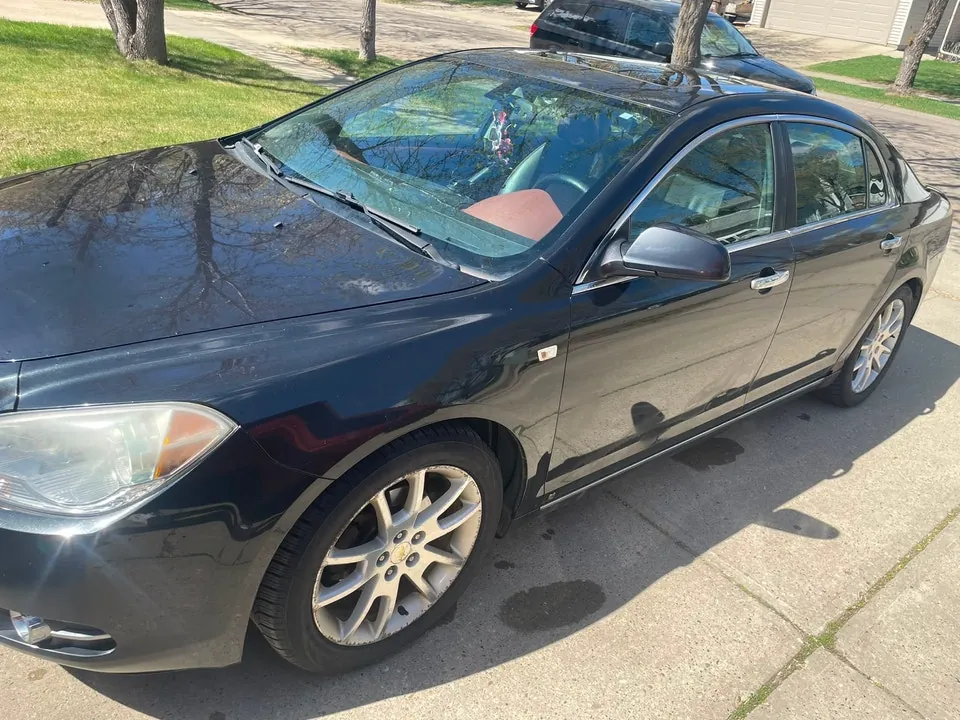 Chevrolet Malibu 2008 photo 2
