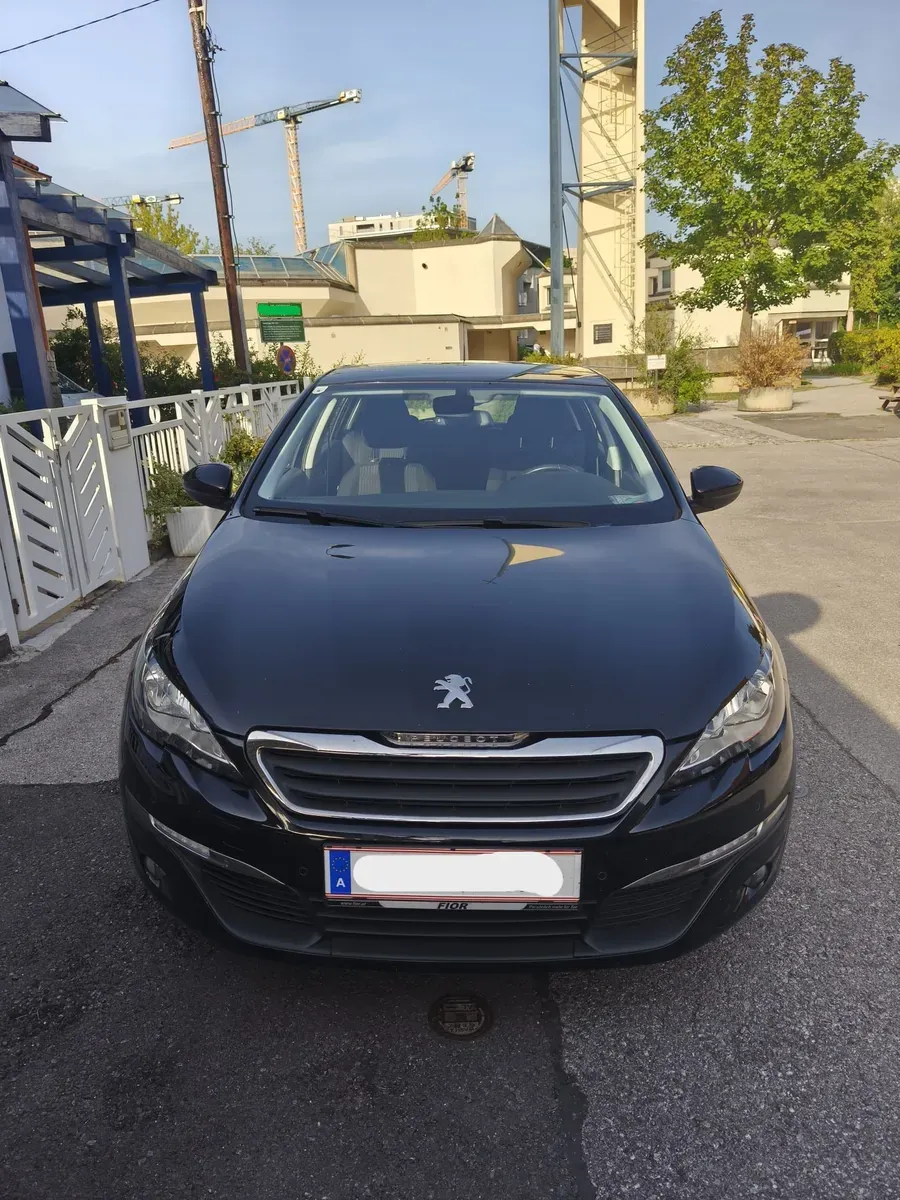 Peugeot 308 2014 photo 3