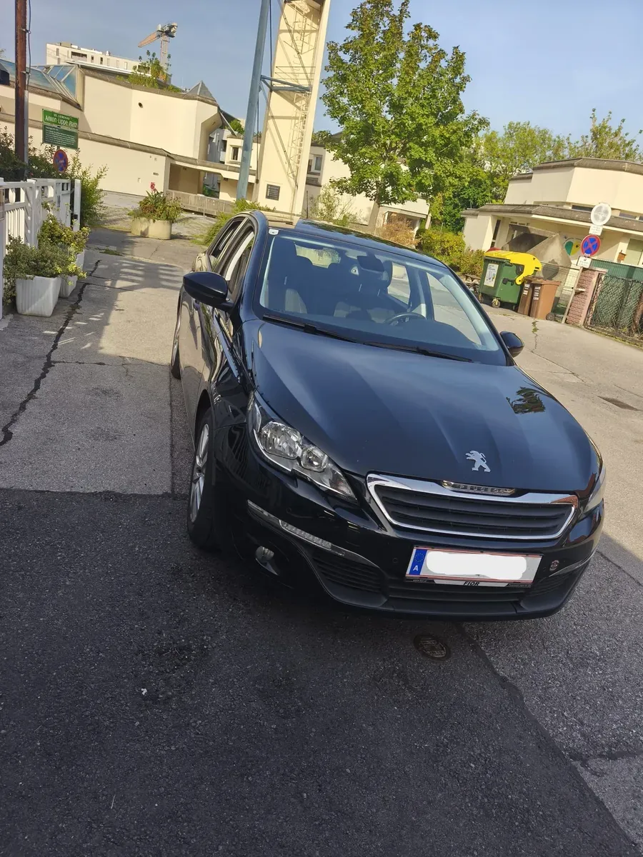 Peugeot 308 2014 photo 2