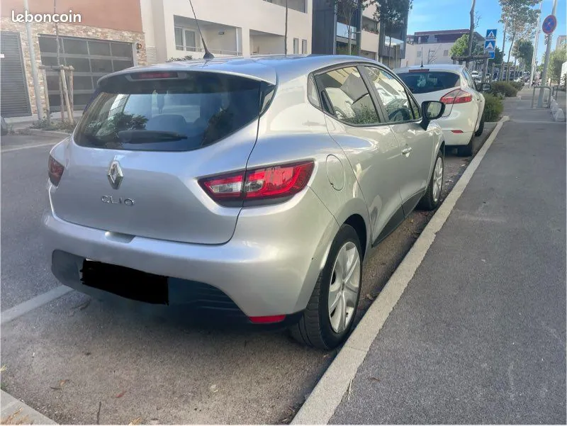 Renault Clio 2014 photo 2