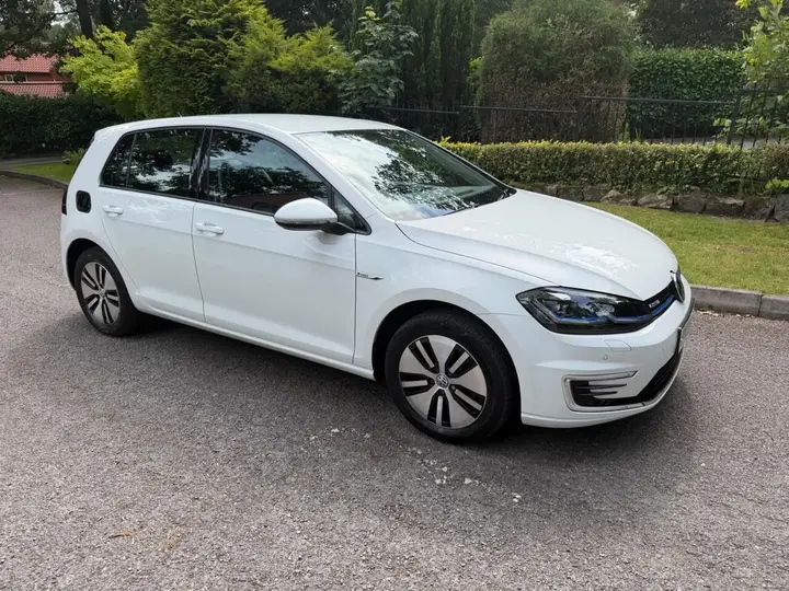 Volkswagen E-Golf 2020 photo 2