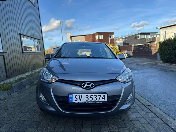 Hyundai I20 2013 photo 4