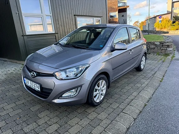 Hyundai I20