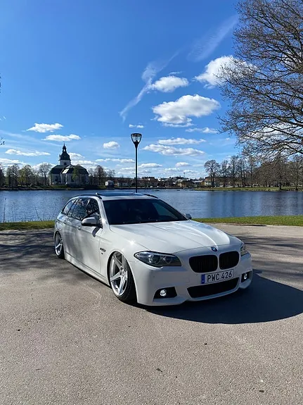 BMW 520D 2016 photo 2