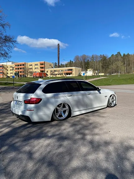 BMW 520D 2016 photo 3
