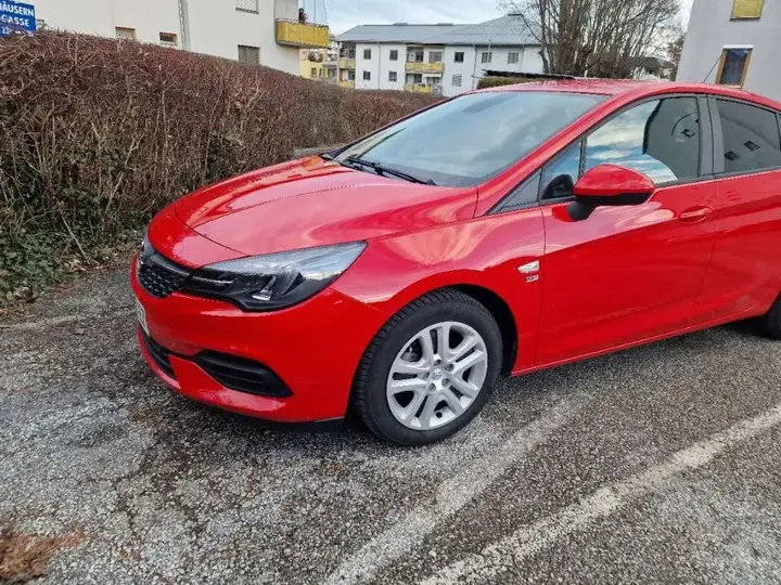 Opel Astra 2019 photo 2