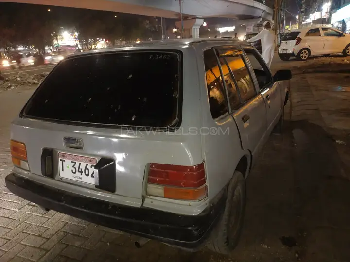 Suzuki Khyber