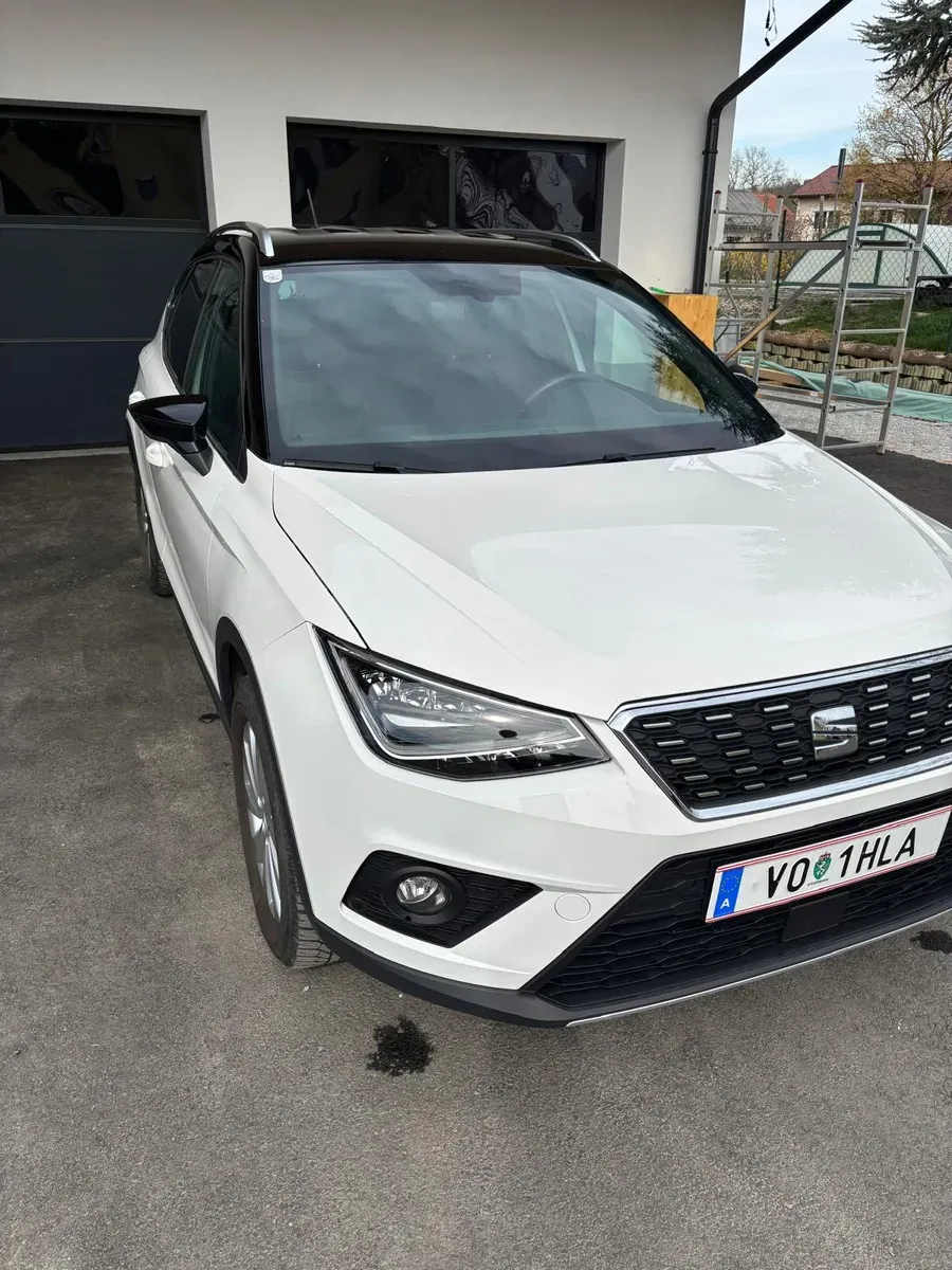 Seat Arona 2018 photo 3