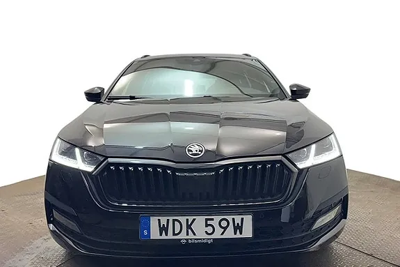 Skoda Octavia 2022 photo 3