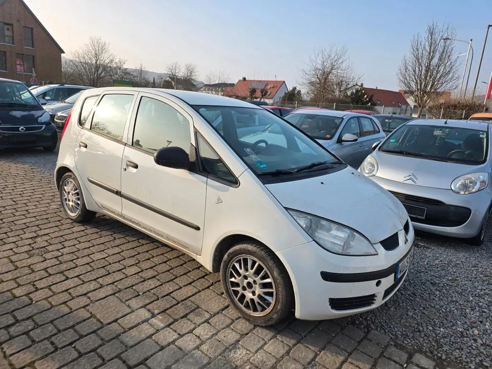 Mitsubishi Colt