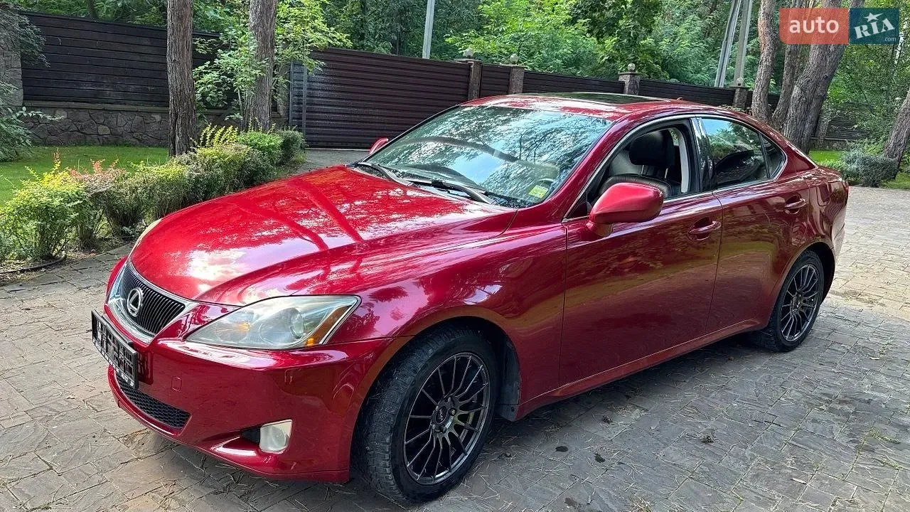 Lexus Is
