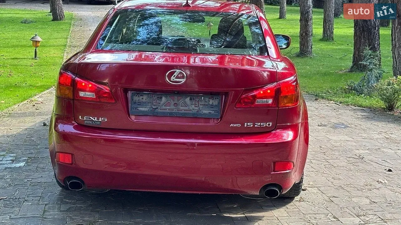 Lexus Is 2006 photo 2