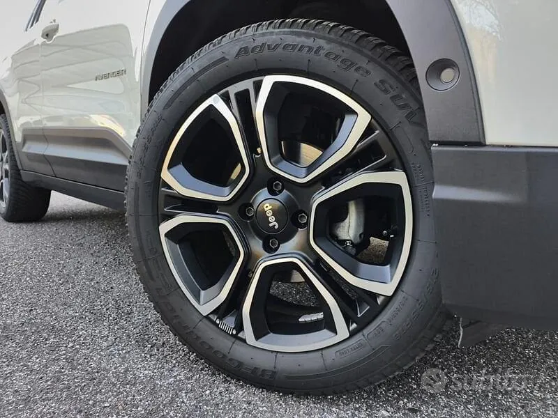 Jeep Avenger 2024 photo 2