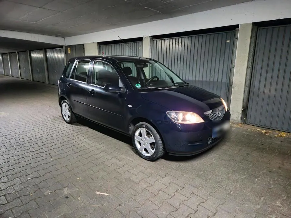 Mazda 2
