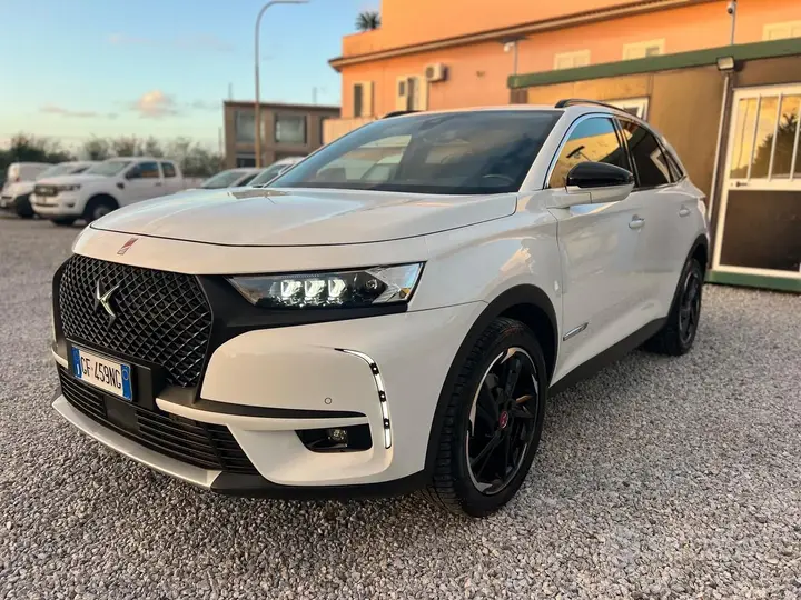 DS Automobiles 7 Crossback
