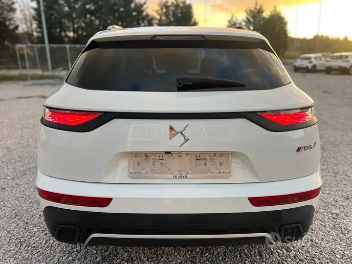 DS Automobiles 7 Crossback 2021 photo 5