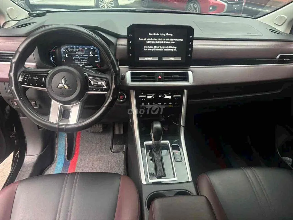 Mitsubishi Xpander Cross 2025 photo 3