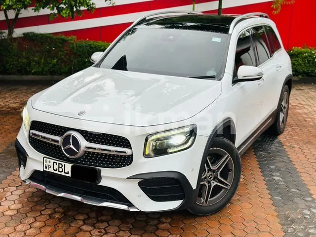 Mercedes-Benz Glb