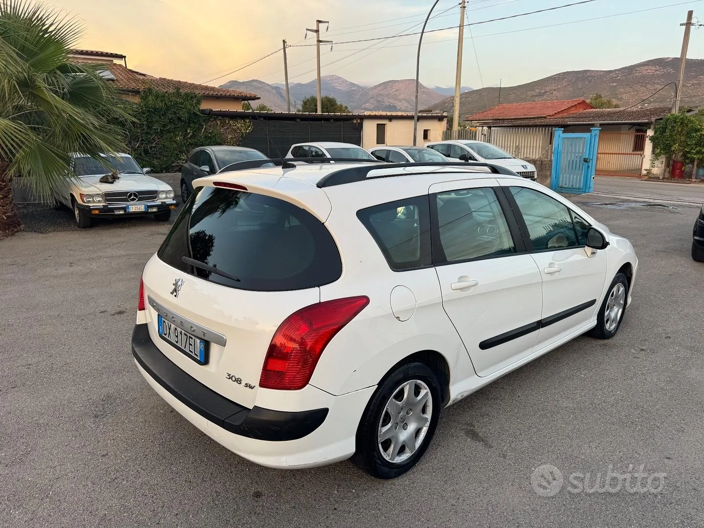 Peugeot 308 2010 photo 4