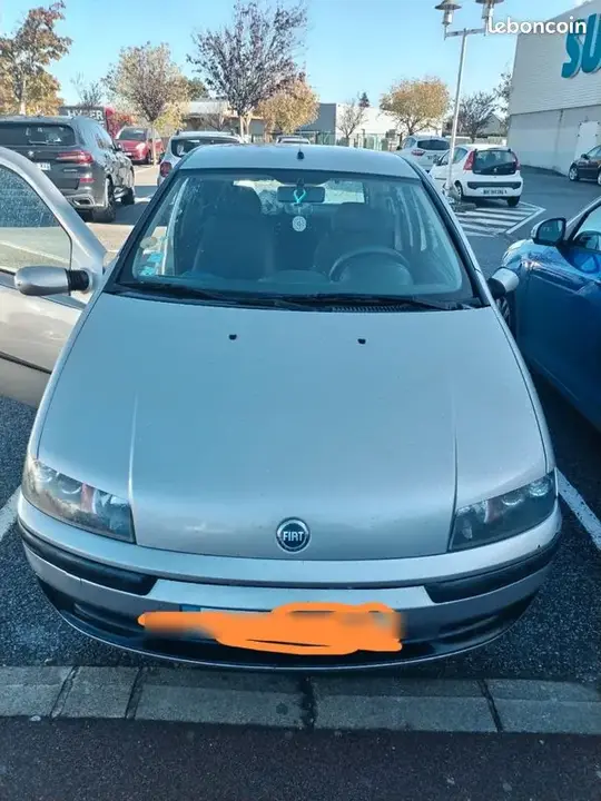 Fiat Punto 2003 photo 2