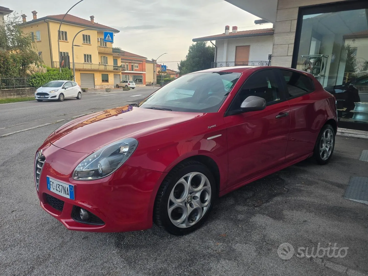 Alfa Romeo Giulietta 2016 photo 2
