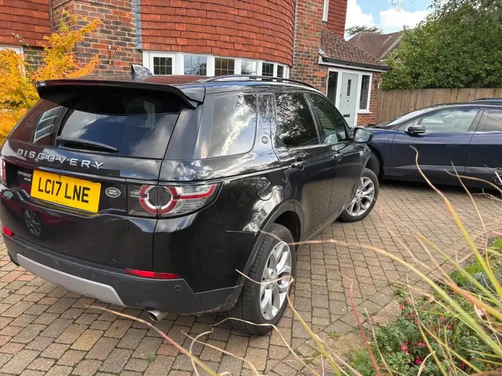 Land Rover Discovery Sport 2017 photo 5