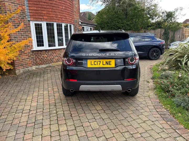 Land Rover Discovery Sport 2017 photo 4