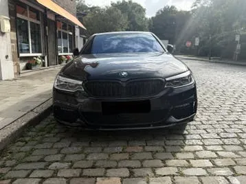 BMW 520I