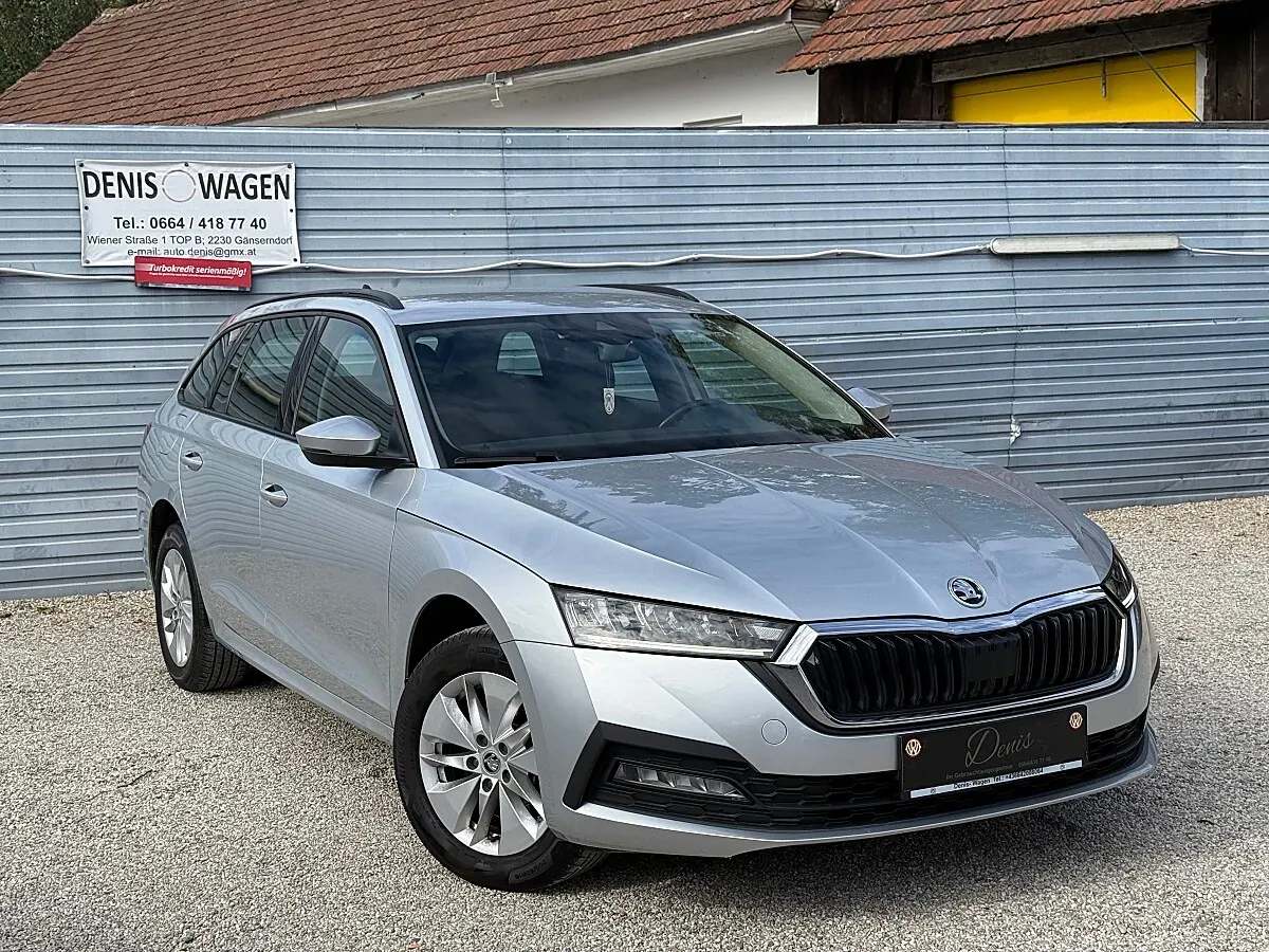 Skoda Octavia 2022 photo 2