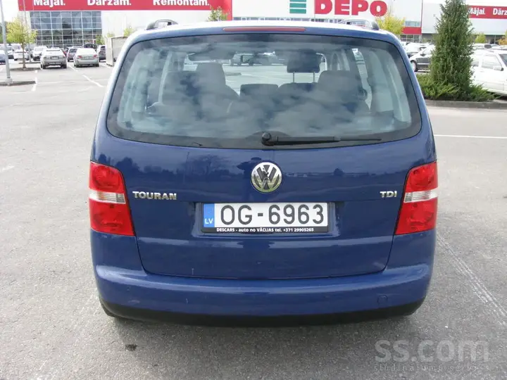 Volkswagen Touran 2006 photo 5