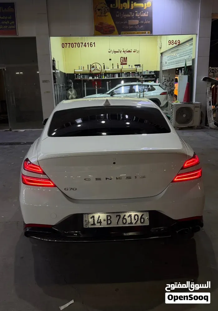 Genesis G70