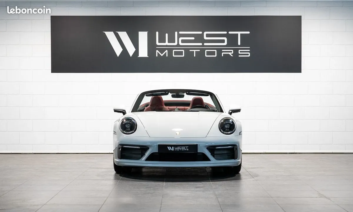 Porsche 911 2019 photo 2
