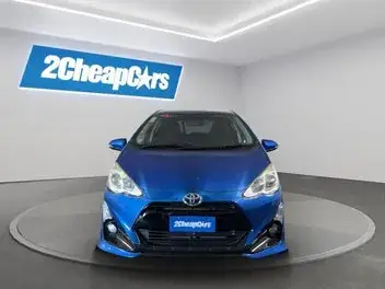 Toyota Aqua 2014 photo 3