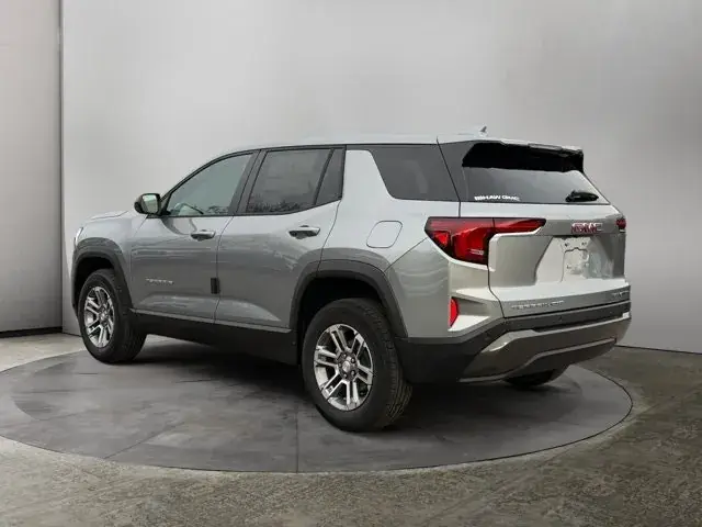 GMC Terrain 2027 photo 3
