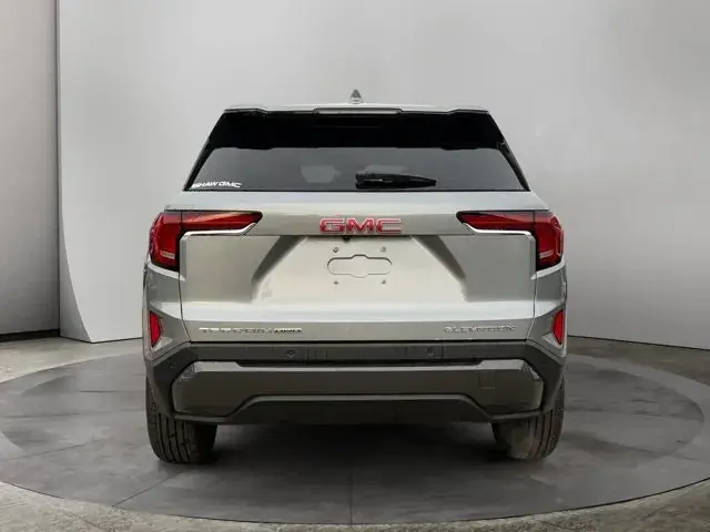 GMC Terrain 2027 photo 4