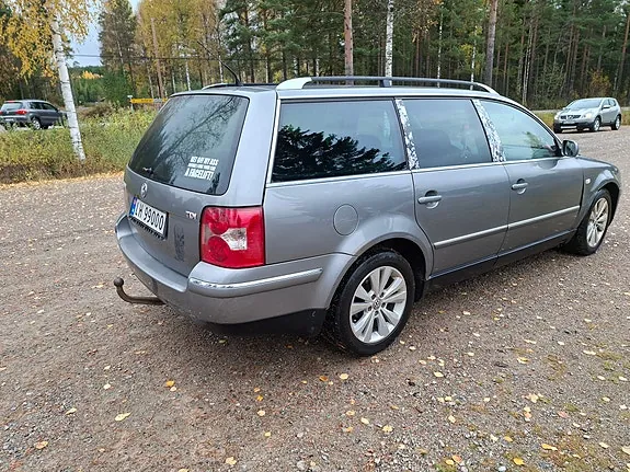 Volkswagen Passat 2003 photo 5