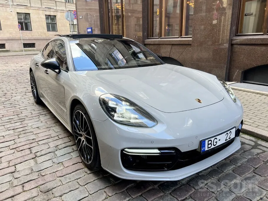Porsche Panamera 2018 photo 3