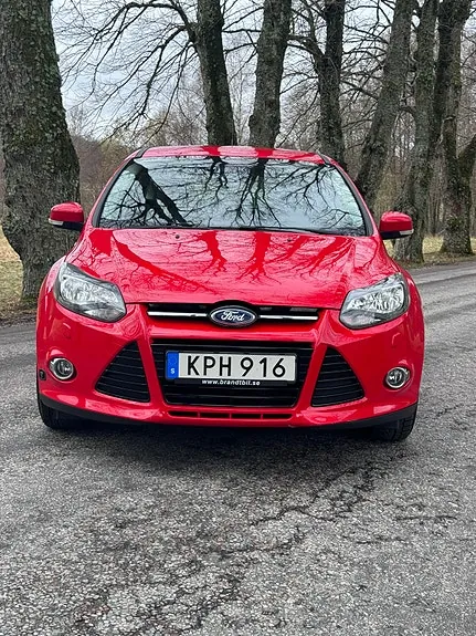 Ford Focus 2015 photo 2