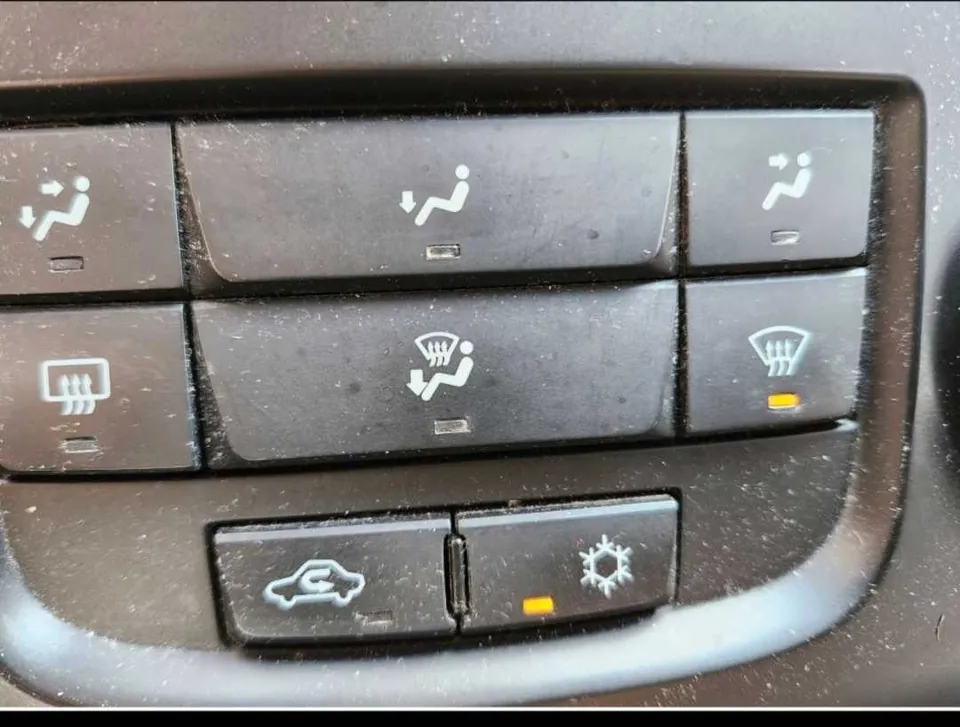 Chevrolet Orlando 2012 photo 3